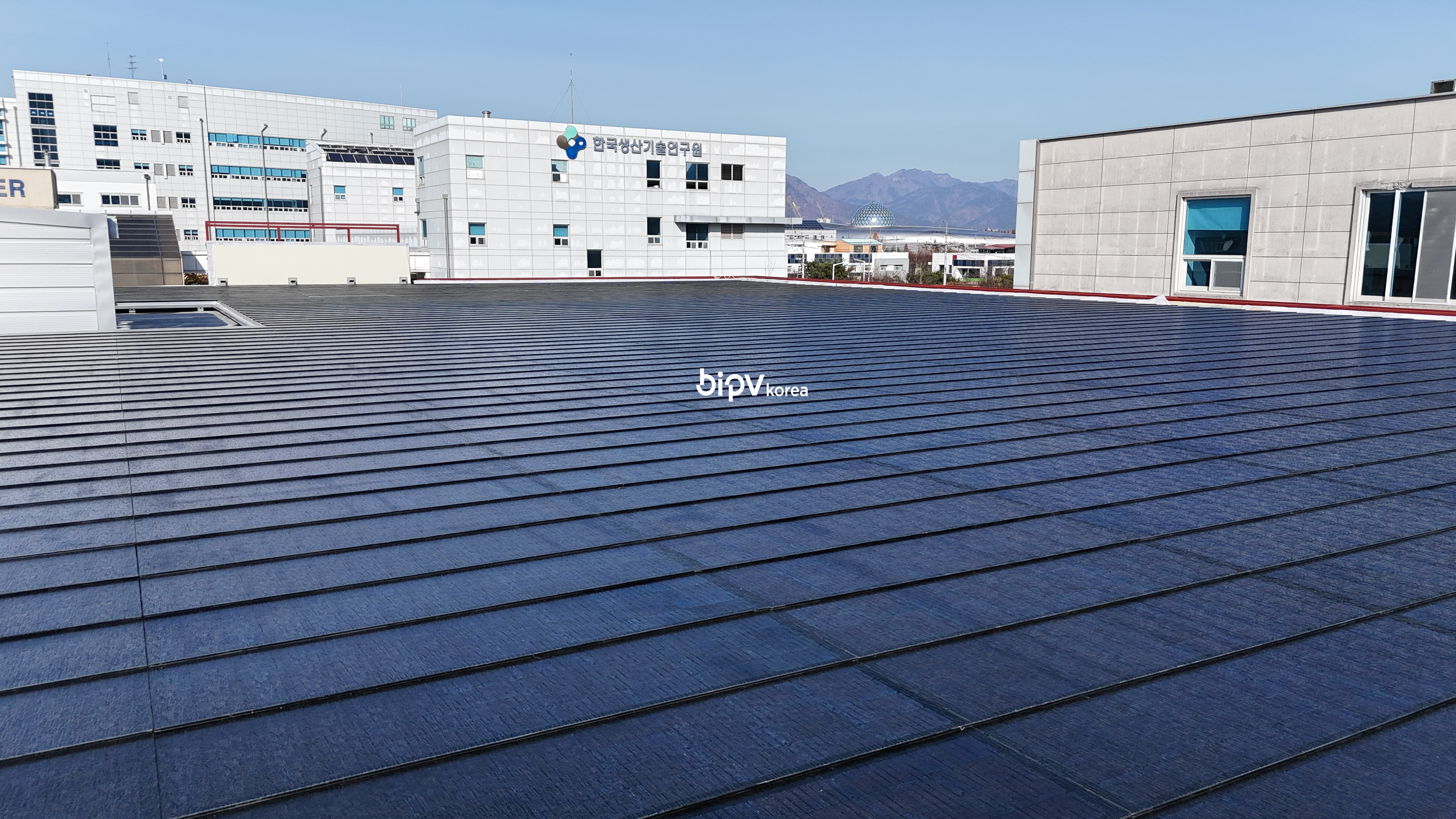 BIPV_Roof-integrated solar power SOLTILE [첨부 이미지5]