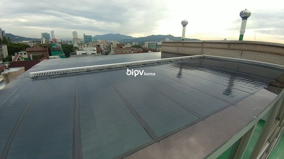 Roof of company building in Yangjae-dong, Seoul [첨부 이미지1]