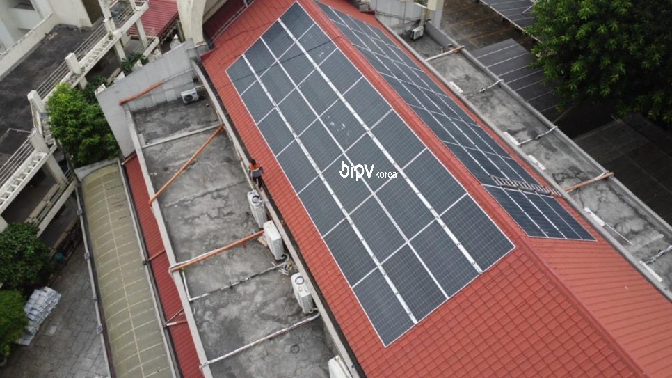 Philippines, lightweight solar module construction site [첨부 이미지3]